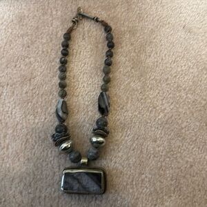 Zoe jewels stone necklace